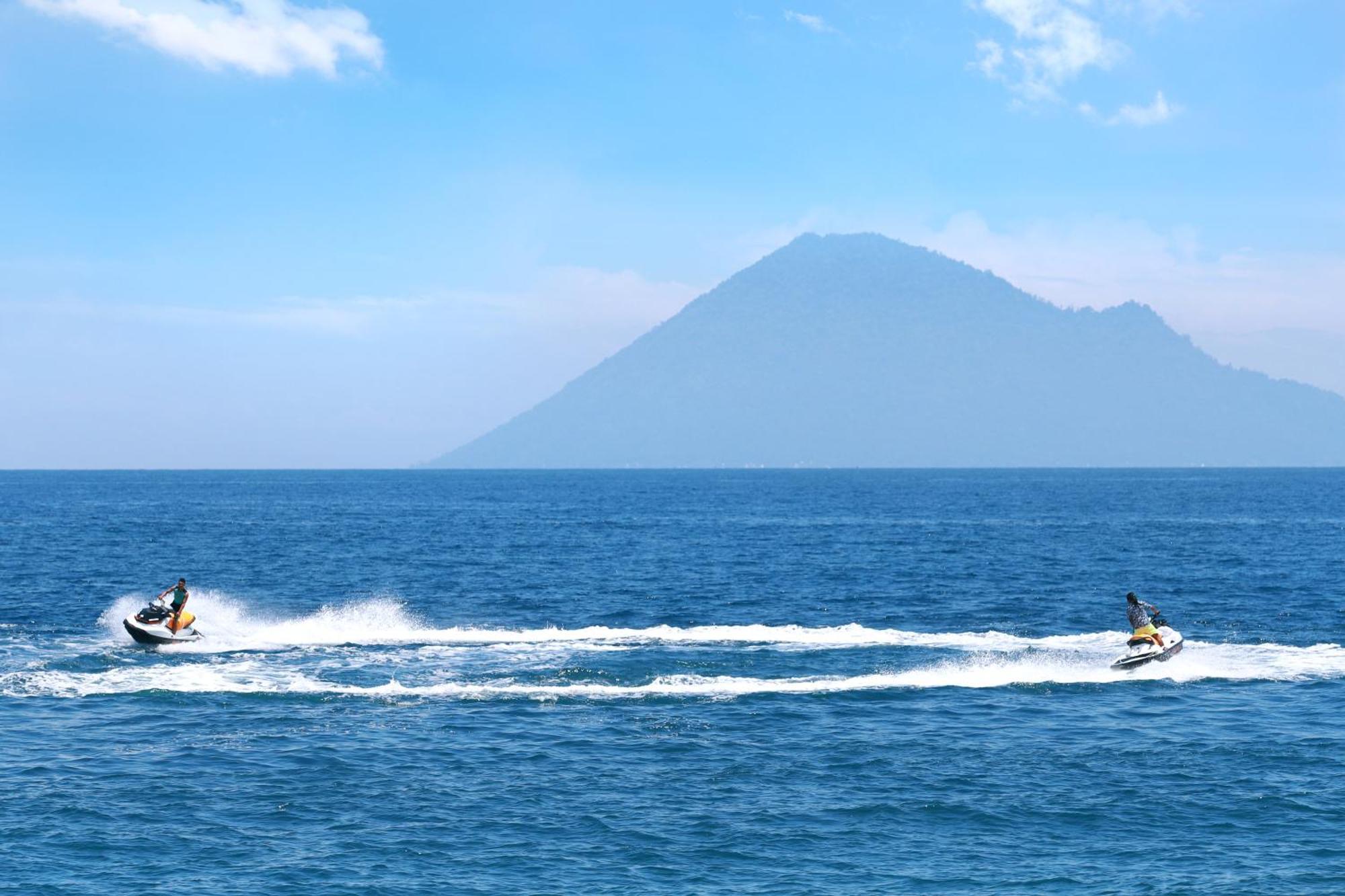 Manado Tateli Resort And Convention Extérieur photo
