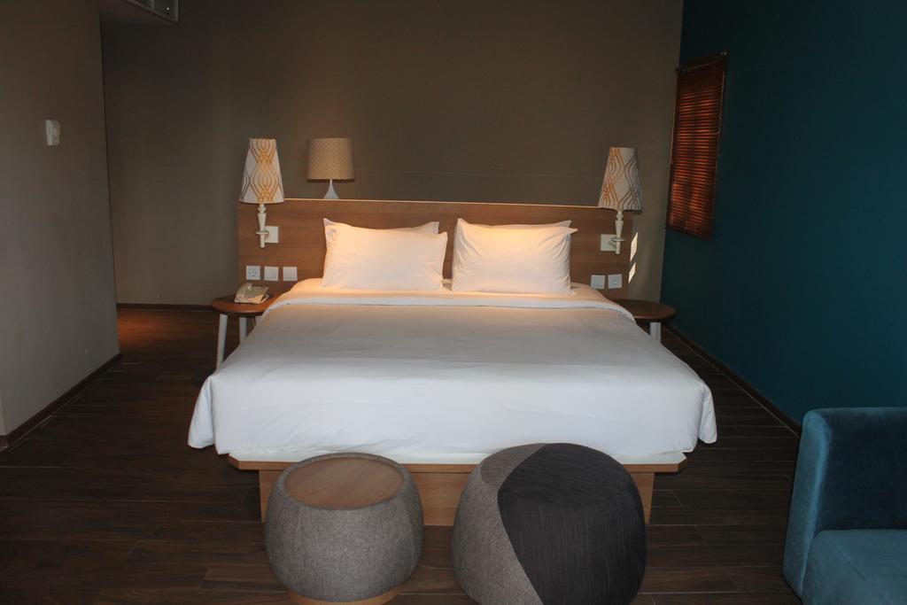 Manado Tateli Resort And Convention Extérieur photo
